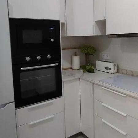 Apartment Villalvaro Con Parking